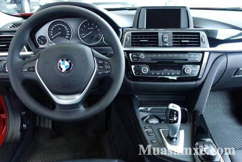 Vô lăng BMW 320i 2018