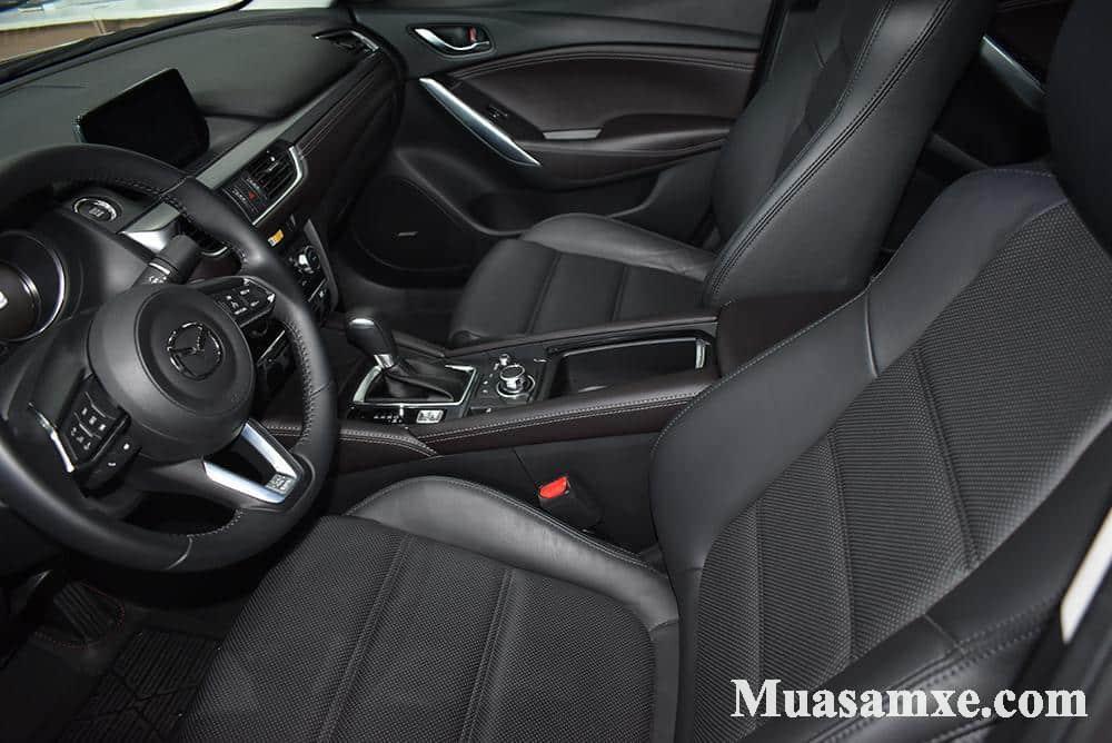 Nội thất của Mazda 6 được đánh giá sang trọng và tập trung vào người lái