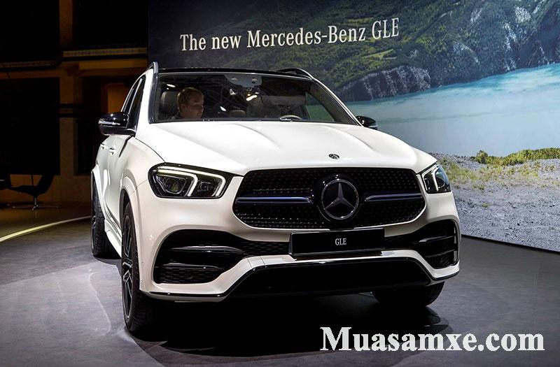 Mercedes GLE 450 trắng 2020