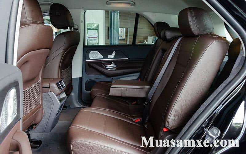 Hàng ghế thứ 2 Mercedes GLE 450 2020