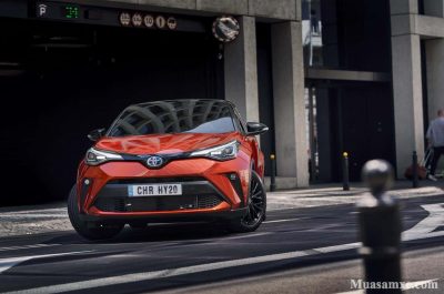 Bảng giá và thông số các phiên bản Toyota C-HR 2020 vừa ra mắt tại Vương quốc Anh
