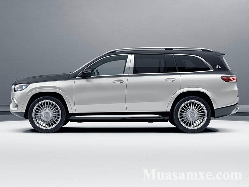Viền cửa sổ và trụ B trên Maybach GLS 600 được mạ chrome sáng bóng