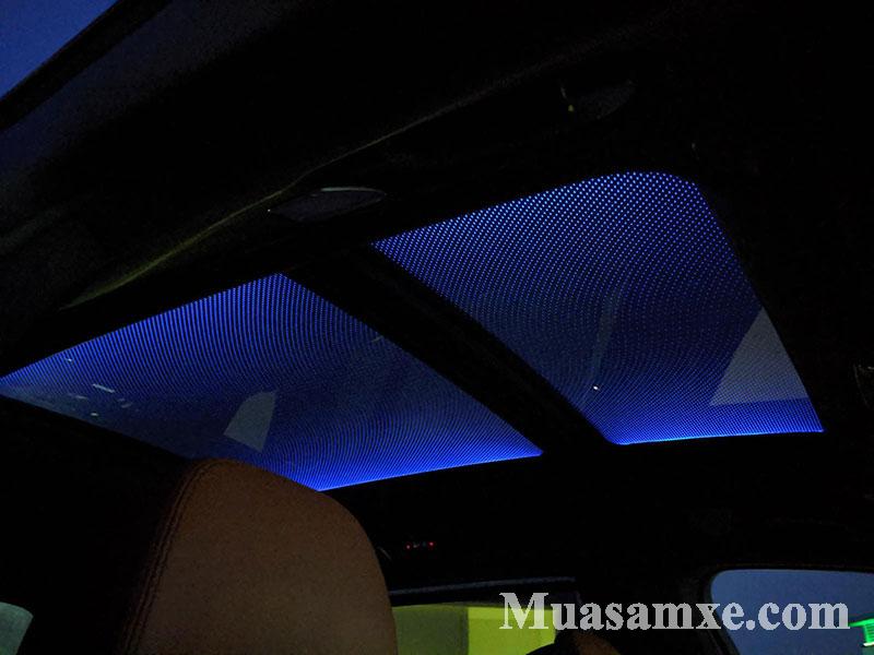 cửa sổ trời 3 phân trên BMW X7 2019
