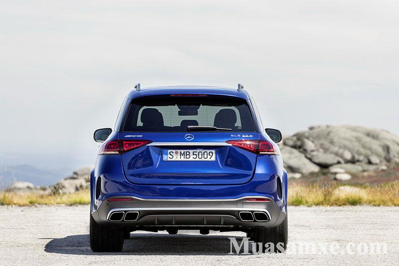Đuôi xe GLE 63 AMG thiết kế mới thể thao và thanh thoát hơn
