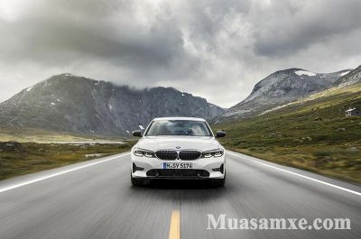 Đánh giá khả năng vận hành BMW 330i 2020 và khả năng vận hành