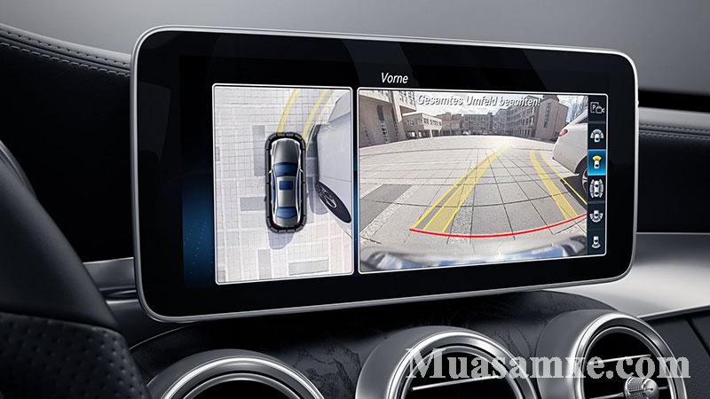 Hệ thống camera 360 độ trang bị trên các mẫu ô tô hiện đại giúp tài xế dễ dàng điều khiển xe mình hơn khi lùi