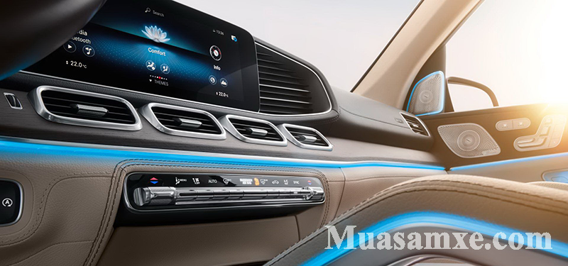 Tính năng Energizing Coach tính năng thay đổi năng của hành khách trên xe Mercedes