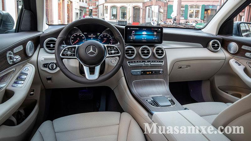 Thiết kế khoang nội thất Mercedes GLC 300 2020