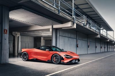 Phiên bản giới hạn 2021 chiếc McLaren 765 LT tại Mỹ có giá từ 358.000 USD